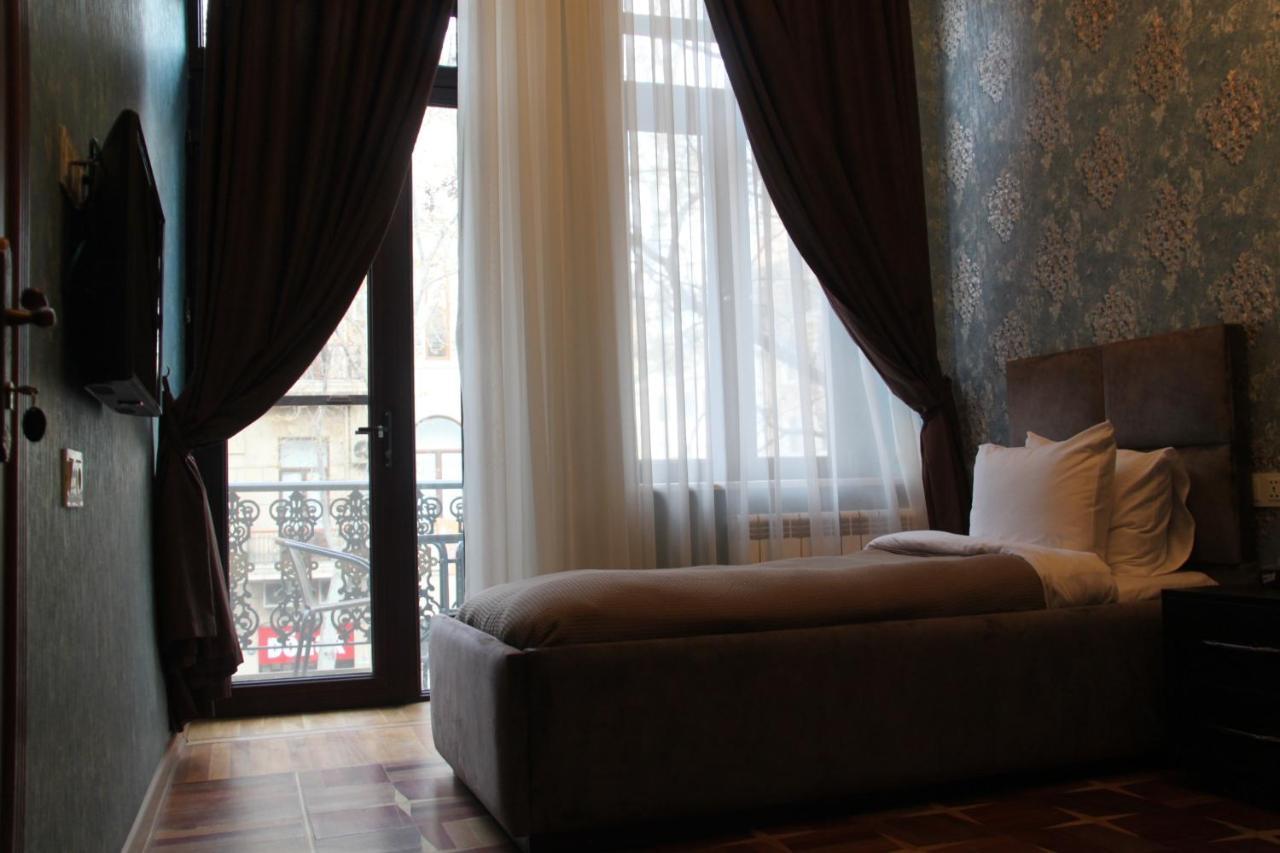 Hotel 1883 Baky Esterno foto